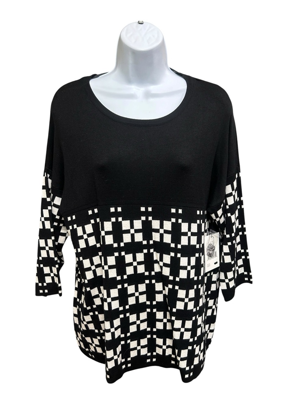 Sung Alfred Sung Black White Heavy Knit Sweater Top Size L